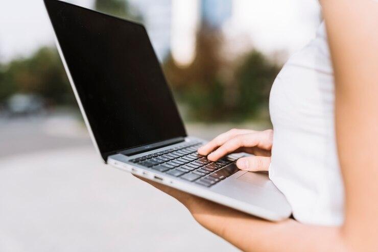 Como Realizar o Conserto da Tela do Seu Notebook: Guia Passo a Passo Como Realizar o Conserto da Tela do Seu Notebook: Guia Passo a Passo